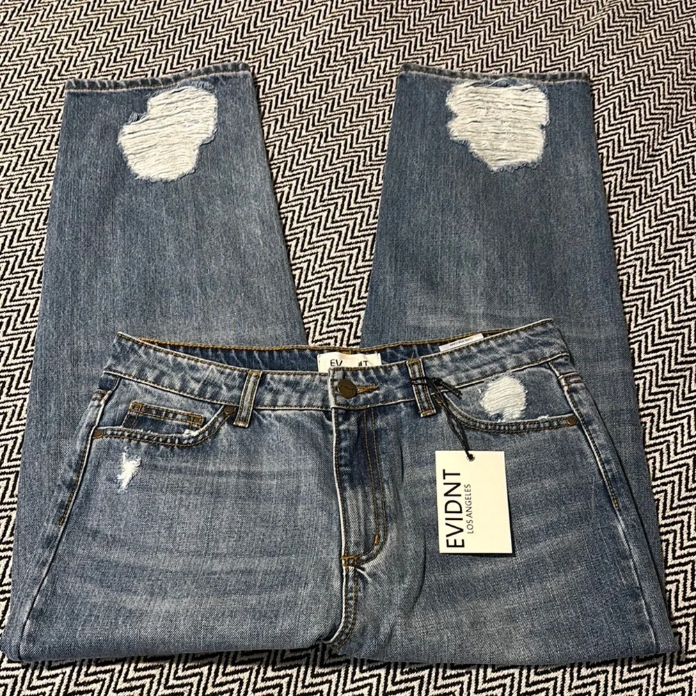 EVIDNT Malibu Medium Wash Distressed Girlfriend Jeans | Sz 27 - Picture 3 of 11